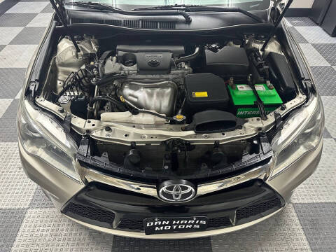 2015 Toyota Camry SE