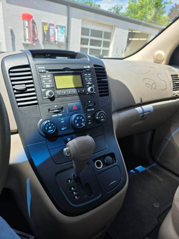 2010 Kia Sedona