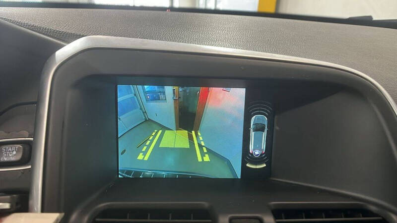 2017 Volvo XC60 T6 Dynamic