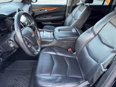 2018 Cadillac Escalade ESV Premium Luxury