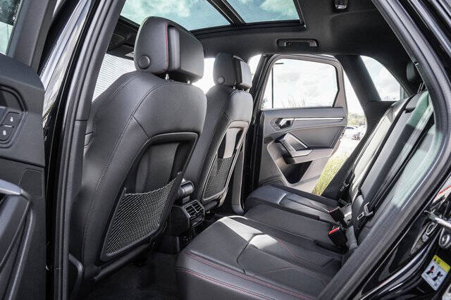 2025 Audi Q3 quattro S line Prem Plus 45 TFSI