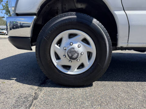2012 Ford E-Series E-250