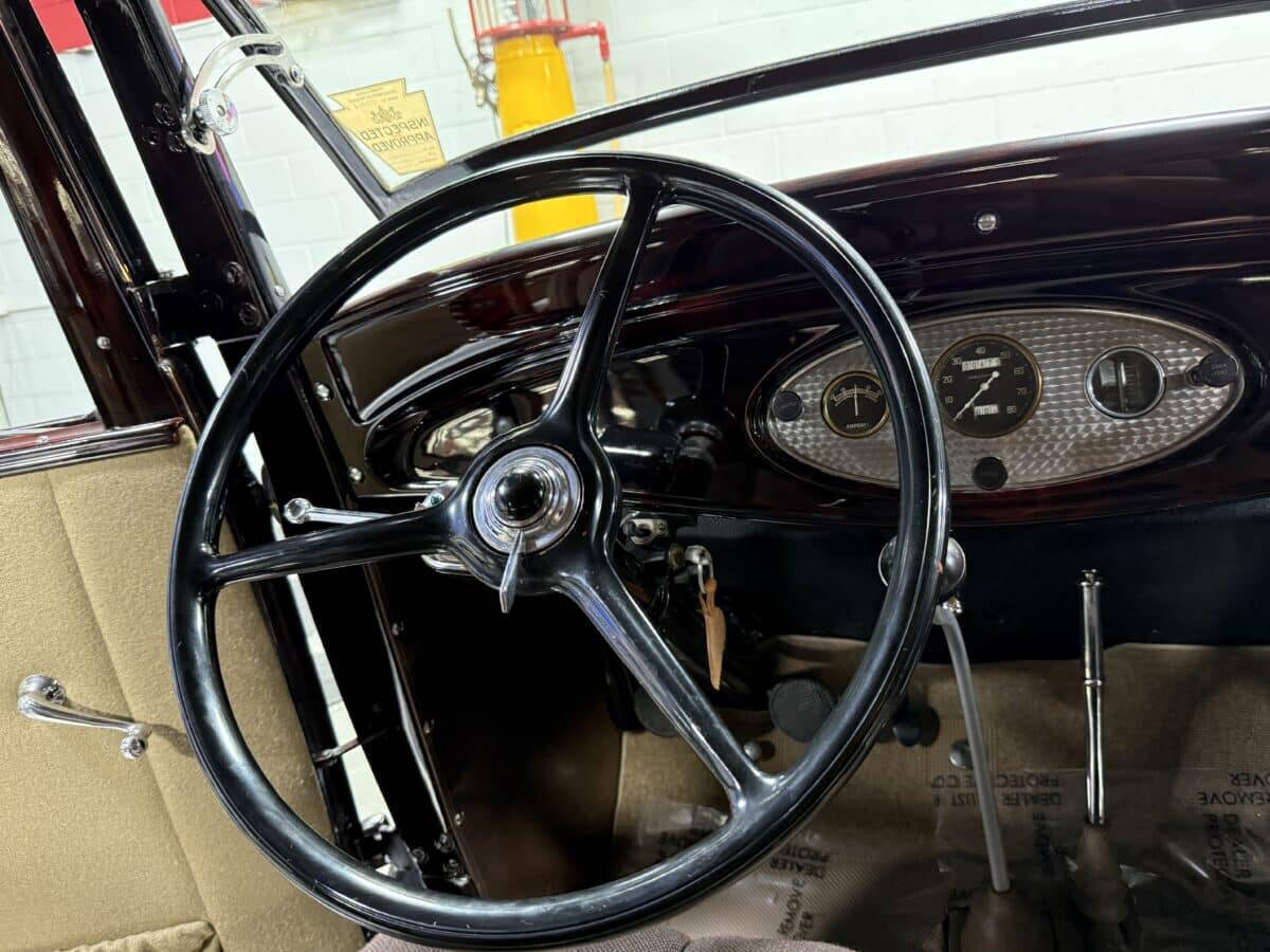 1932 Ford Model 18 44