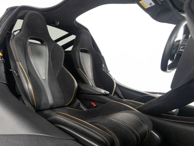 2021 McLaren 720S Performance