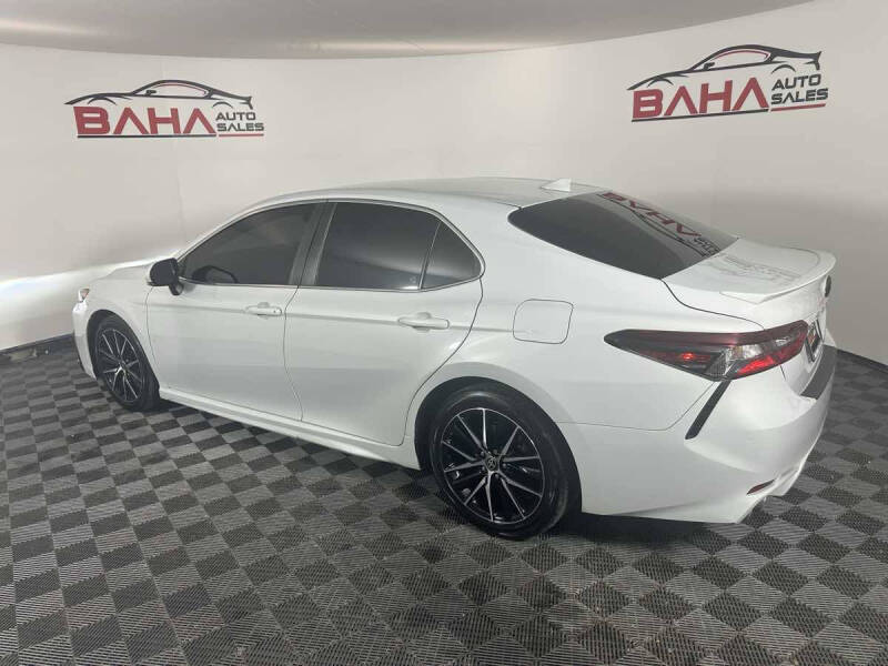 2022 Toyota Camry Hybrid