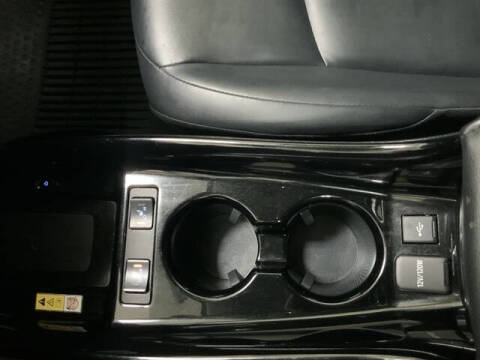 2022 Toyota Prius LE