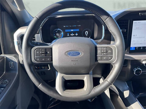 2022 Ford F-150 Lightning XLT