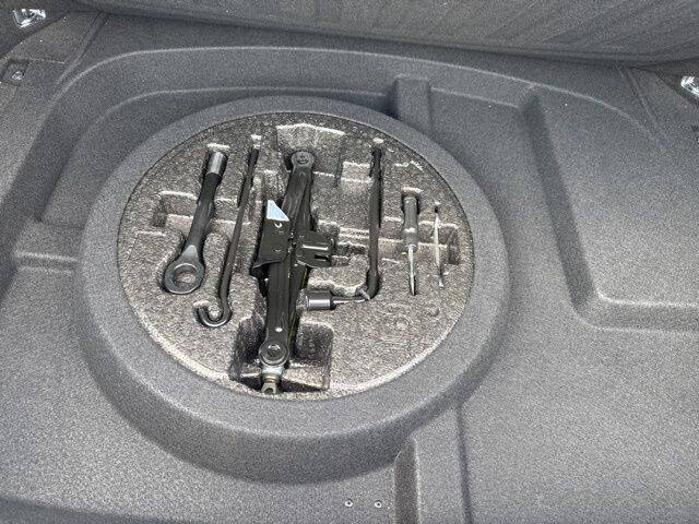 2018 Genesis G90