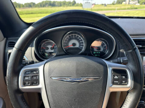 2011 Chrysler 200 Limited