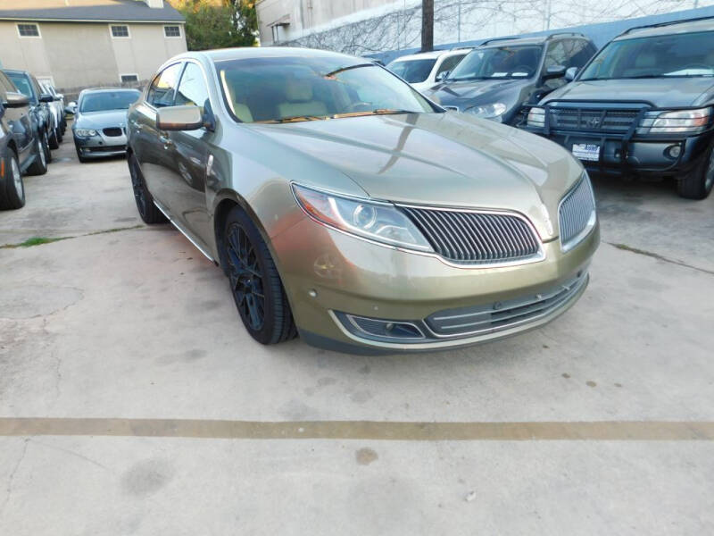 2013 Lincoln MKS for sale at AMD AUTO in San Antonio TX