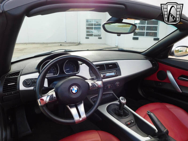 2006 BMW Z4 3.0i