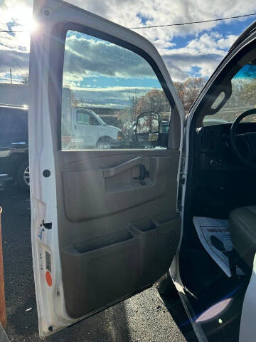 2020 Chevrolet Express 2500