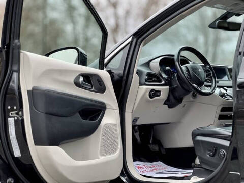 2020 Chrysler Pacifica Touring L