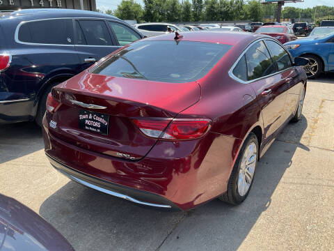 2015 Chrysler 200 C