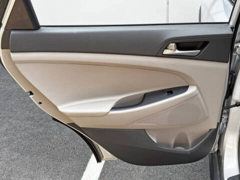 2018 Hyundai Tucson SE