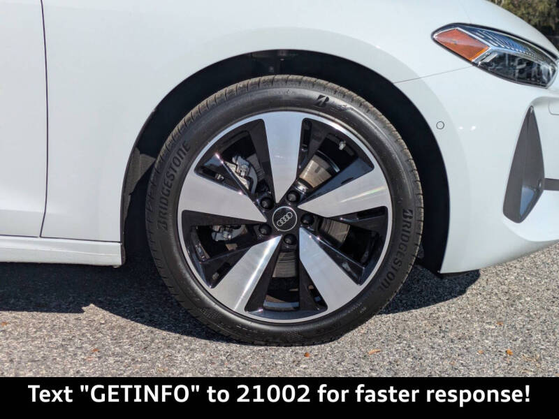 2025 Audi A5 quattro Premium Plus TFSI