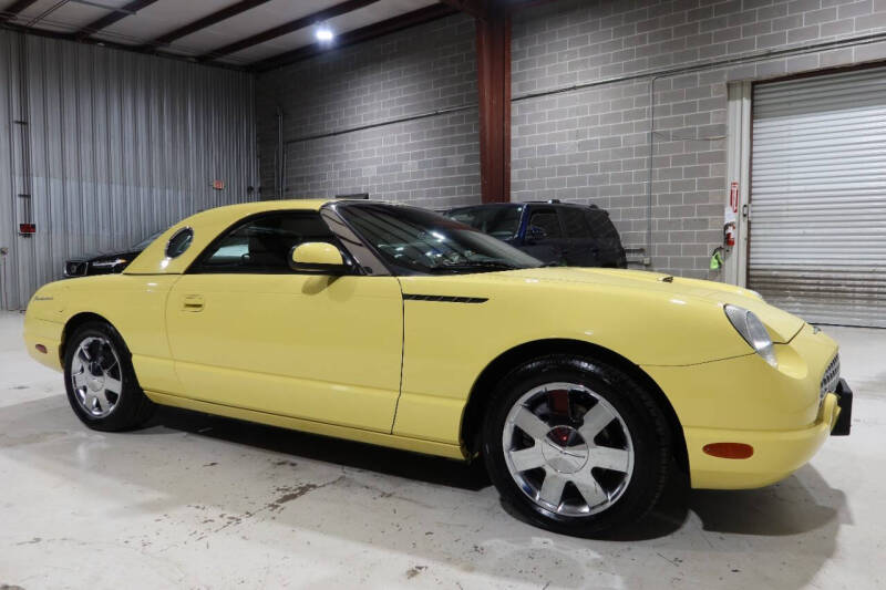 2002 Ford Thunderbird Deluxe