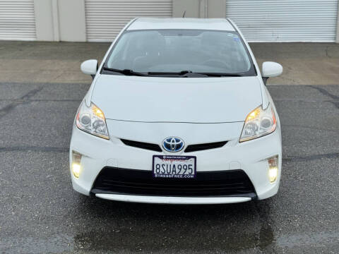 2015 Toyota Prius Two