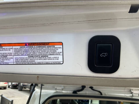 2015 Toyota Sienna XLE Premium 8-Passenger