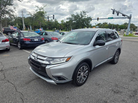 2018 Mitsubishi Outlander ES