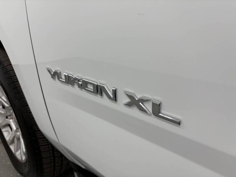 2017 GMC Yukon XL SLT