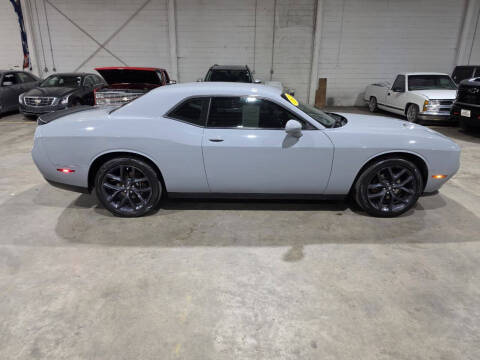 2021 Dodge Challenger SXT