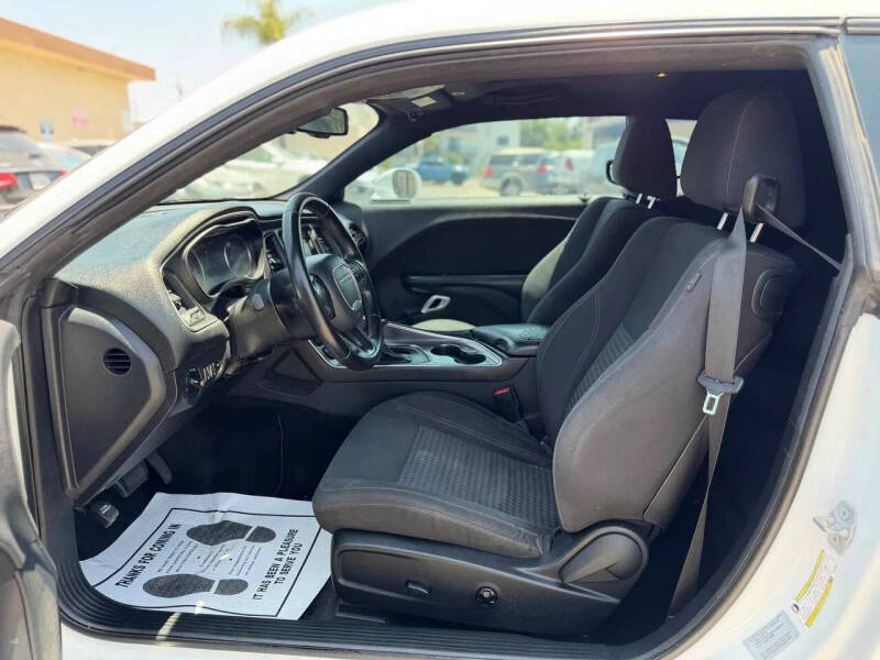 2017 Dodge Challenger