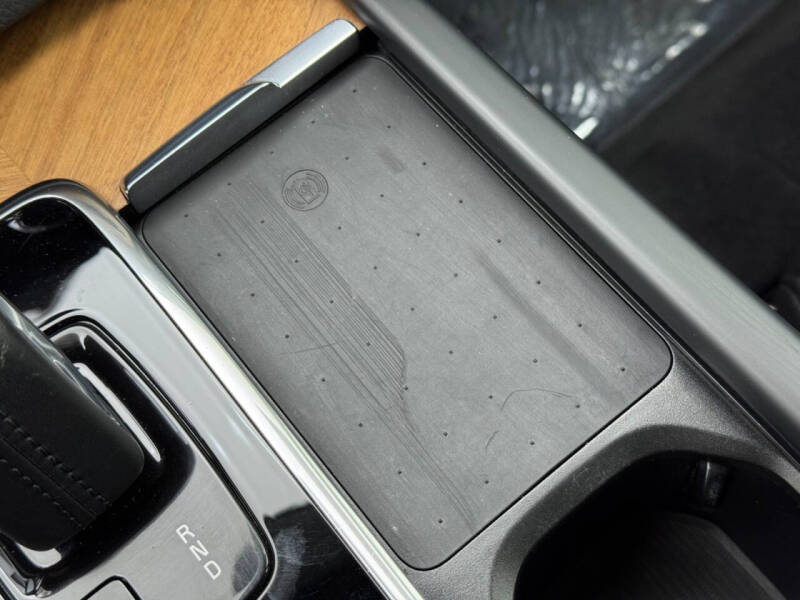 2021 Volvo XC90 Recharge T8 Inscription Expression 6P