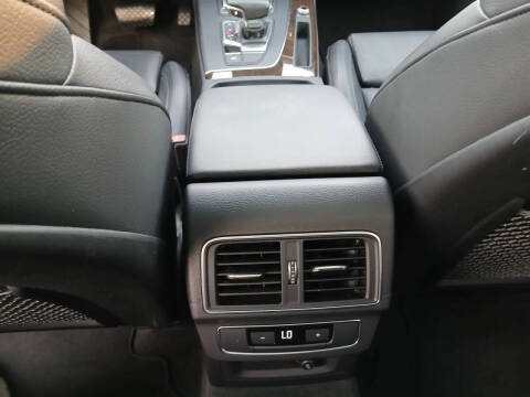 2019 Audi Q5 quattro Premium Plus 45 TFSI