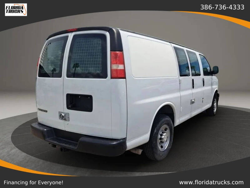 2017 Chevrolet Express 2500