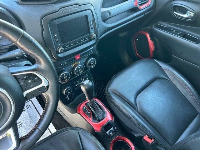 2017 Jeep Renegade Trailhawk