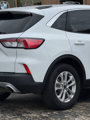2021 Ford Escape SE