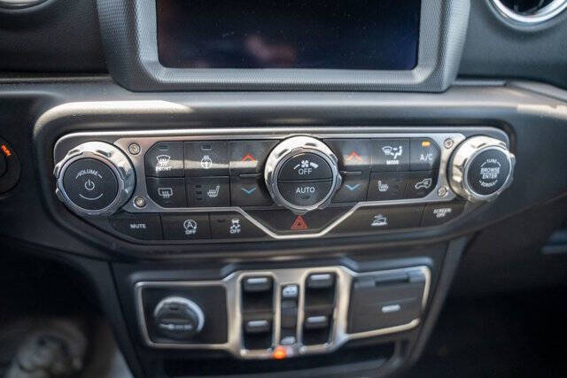 2022 Jeep Gladiator Overland