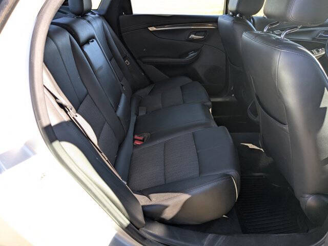 2017 Chevrolet Impala LT