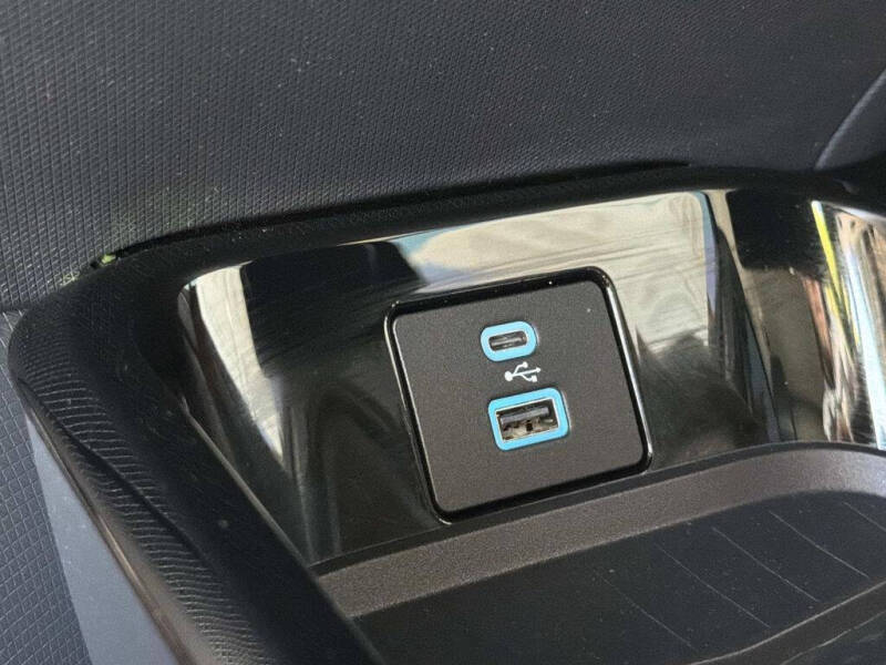 2024 Ford Mustang Mach-E Select