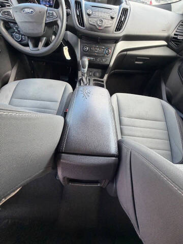 2017 Ford Escape S