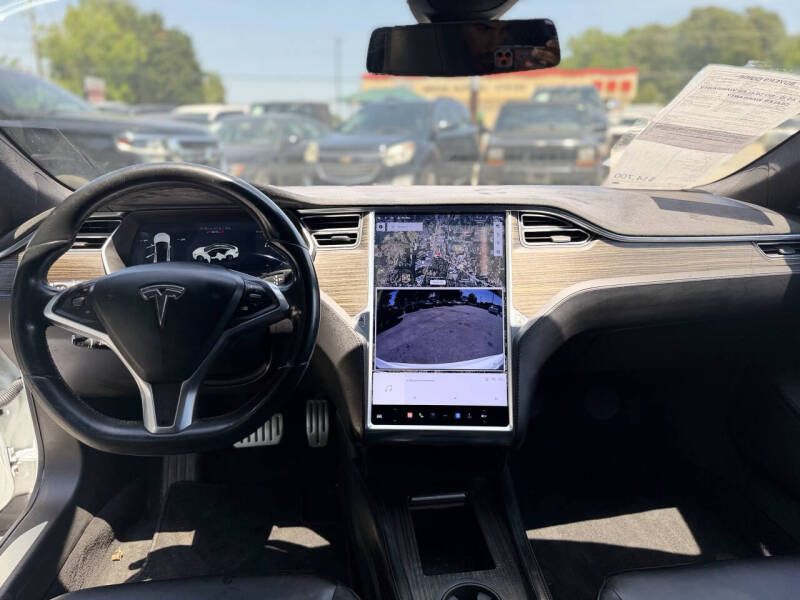 2015 Tesla Model S P85D