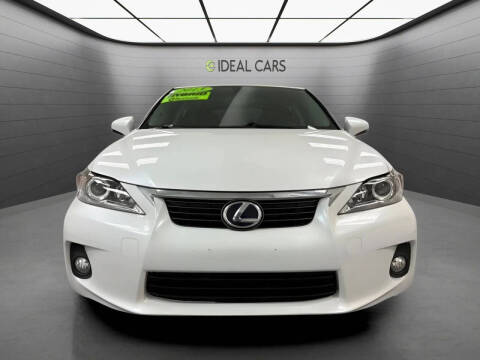 2013 Lexus CT 200h