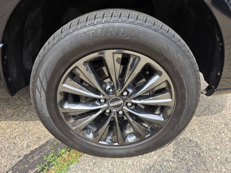 2017 Lincoln Navigator L Select