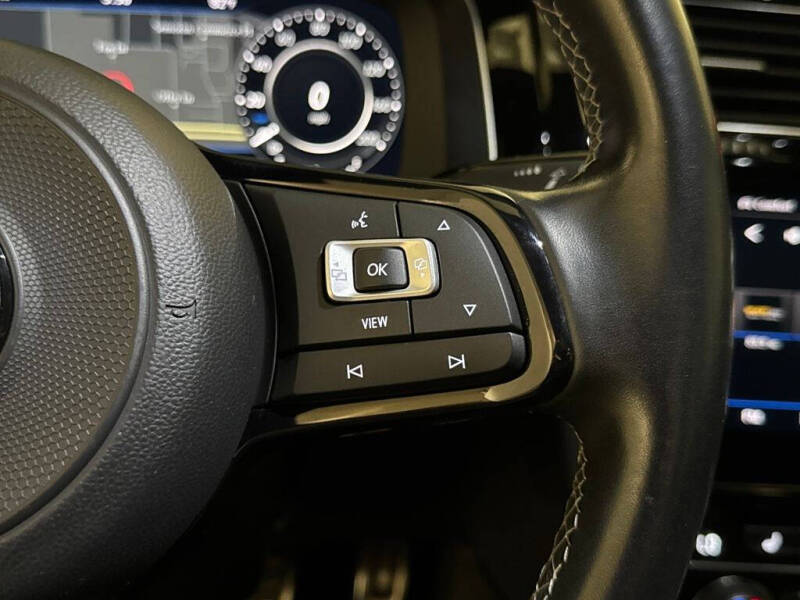 2019 Volkswagen Golf R 4Motion