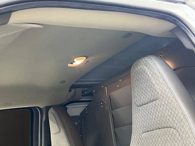 2021 Chevrolet Express 2500