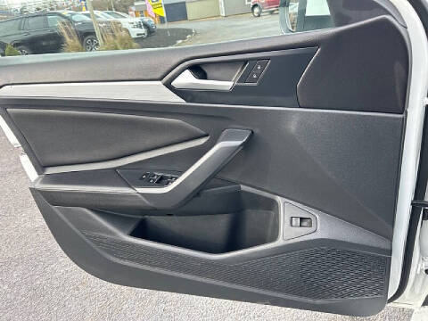 2025 Volkswagen Jetta S