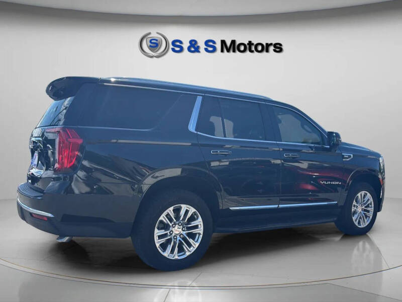 2021 GMC Yukon SLT