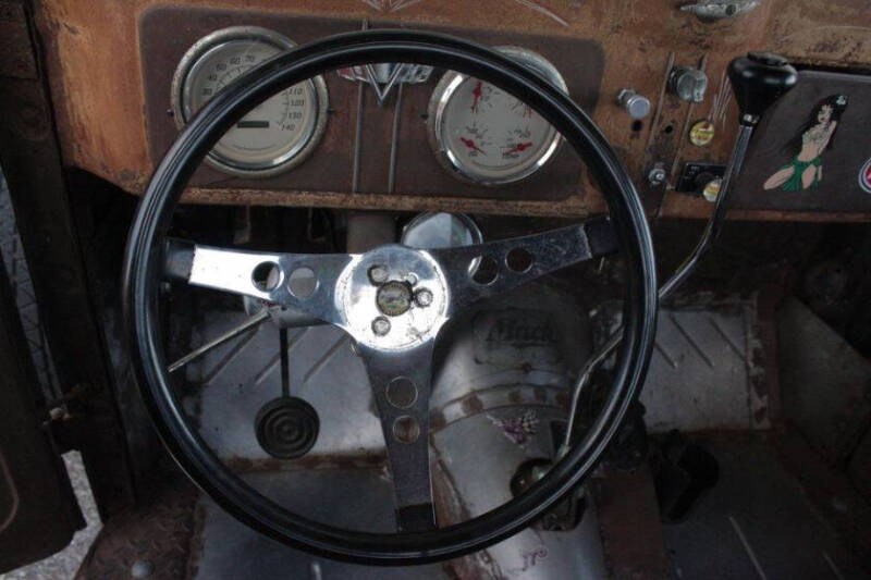 1939 Mack Pickup