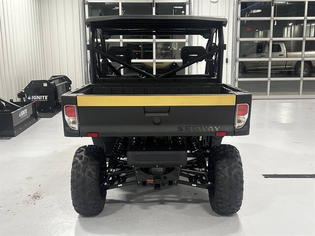 2025 Segway UT6