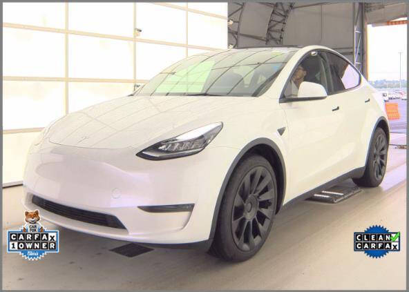 2023 Tesla Model Y Long Range
