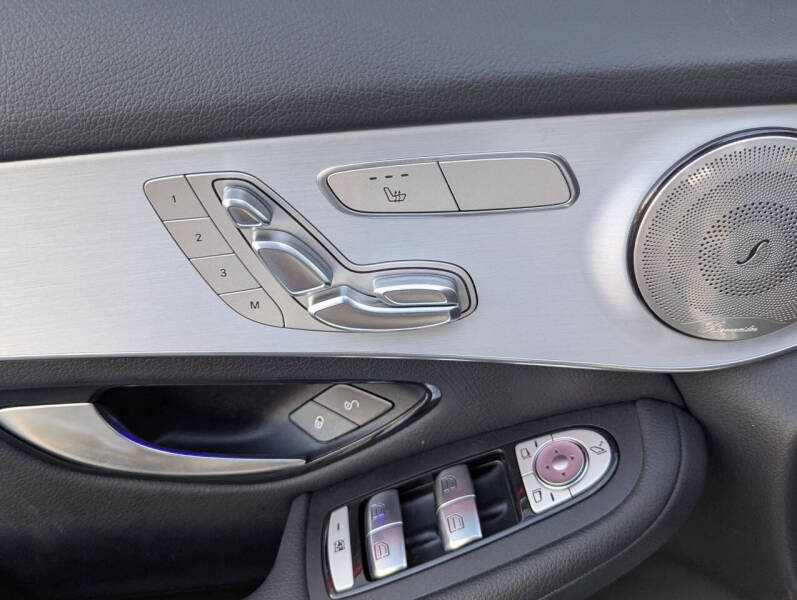 2021 Mercedes-Benz GLC GLC 300