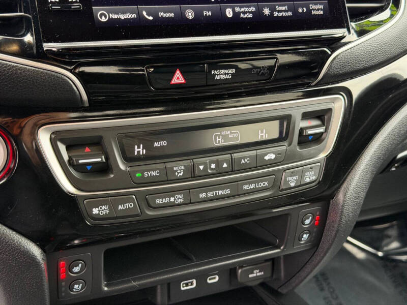 2025 Honda Ridgeline Black Edition