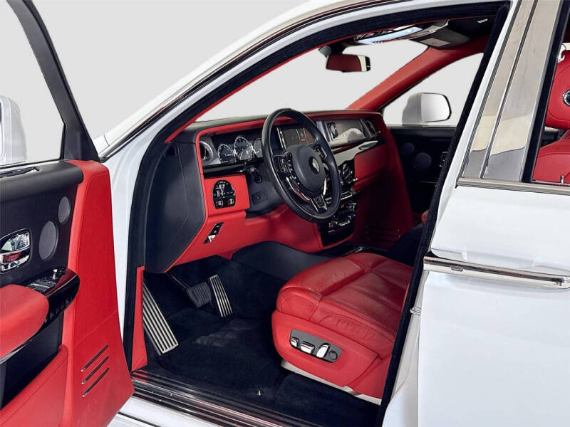 2018 Rolls-Royce Phantom