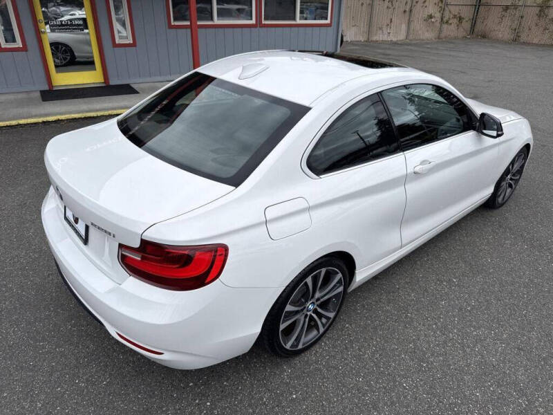 2015 BMW 2 Series 228i